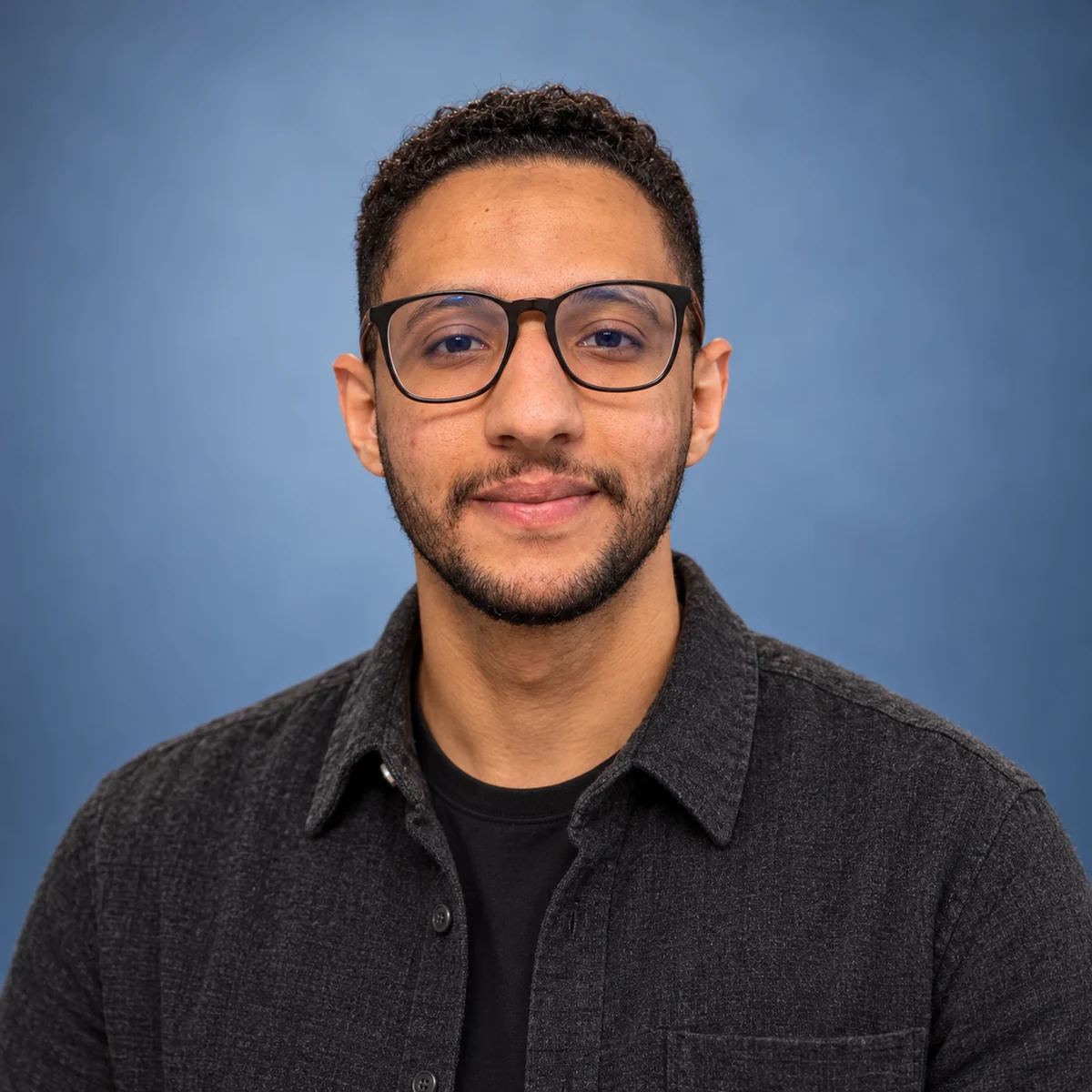 Ahmed Komsan profile image